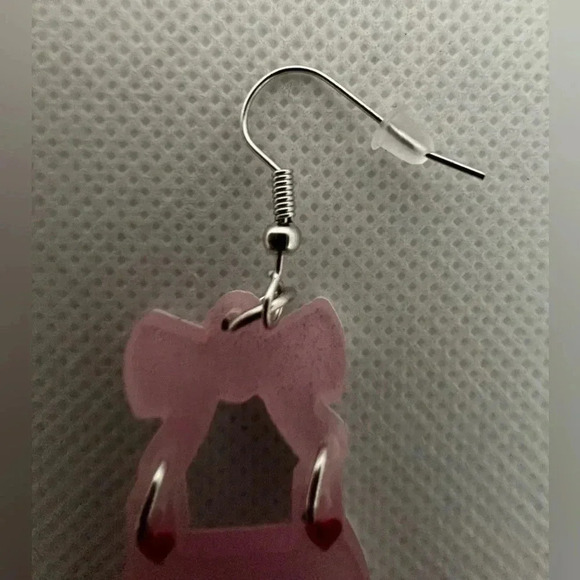 Boy & Girl | dangle earring set. - Picture 7 of 12